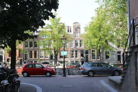 Amsterdam Appartment In The Centre Of アムステルダム エクステリア 写真